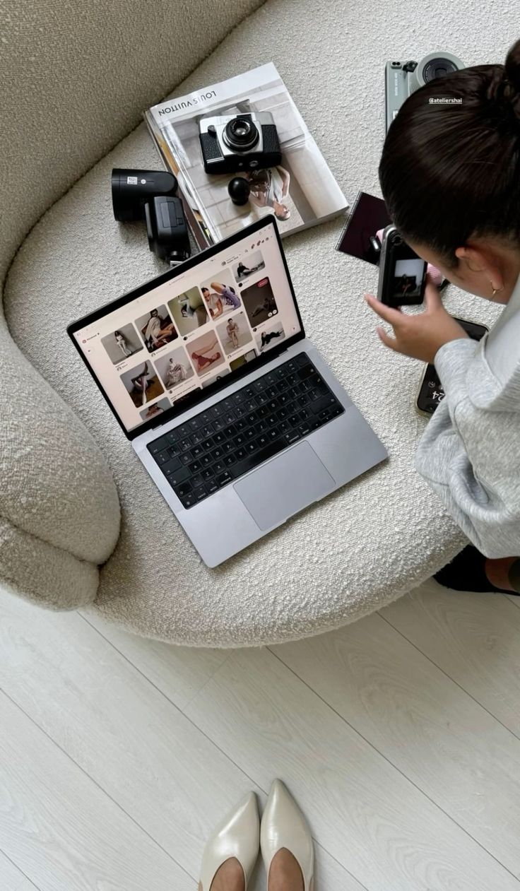 Service Source @isabelle Dk On Instagram