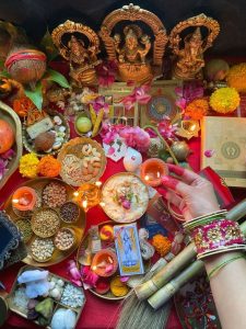 #laxmipujan #crackers #mydiwaliaesthetic #mehndi